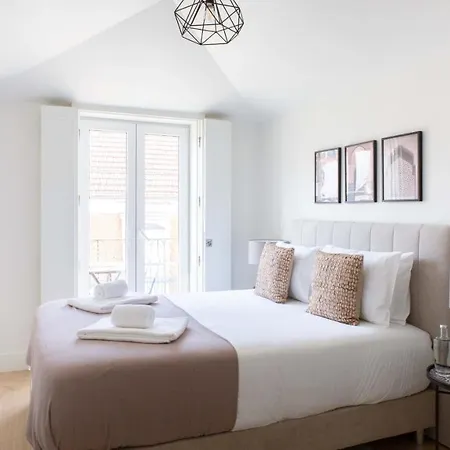 Apartman Plum Guide - The Ascension *